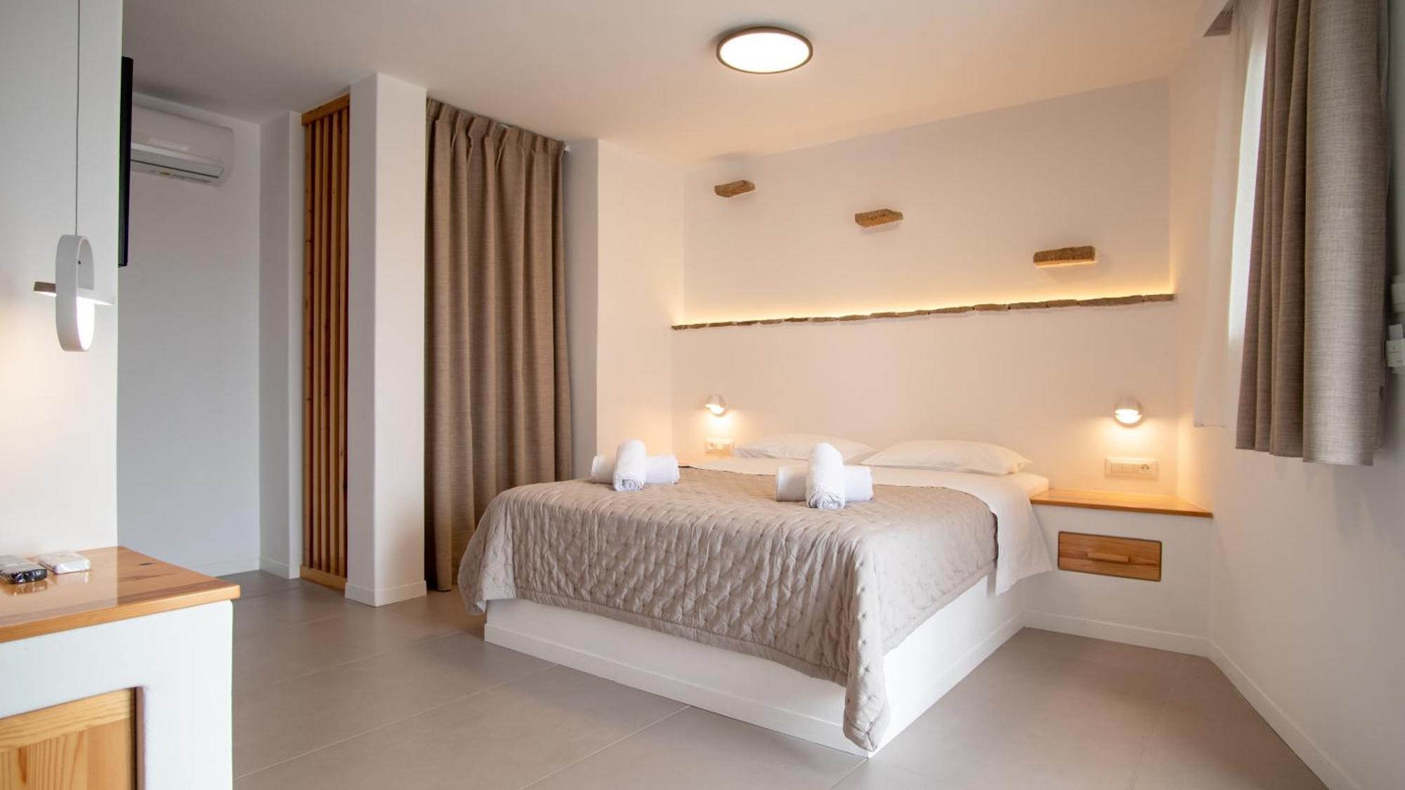 Kritikakis Village Hotel 이오스 코라 외부 사진